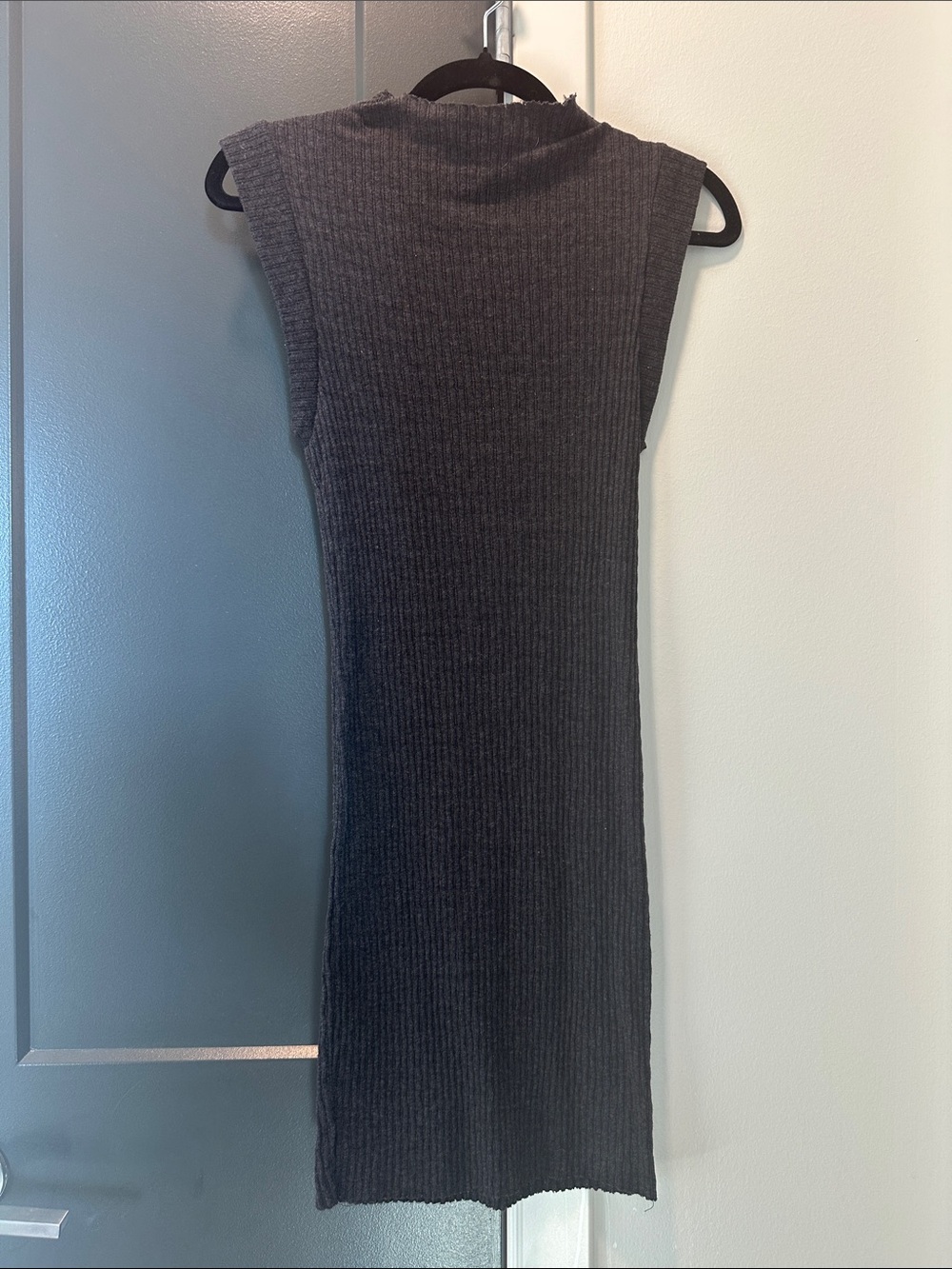 Forever 21 Sleeveless Ribbed Knit Dress - Charcoal